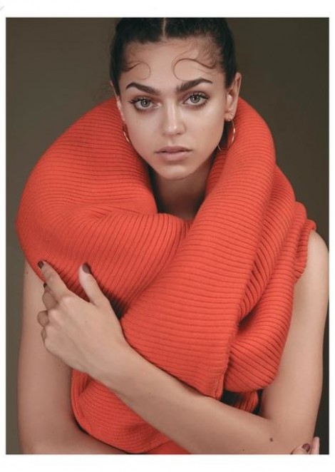 Zhenya Katava for PPAPER Taiwan shooting "Colors for the Fall'