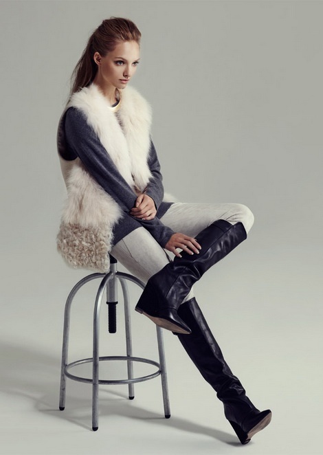 Ksusha Belskaya for Carries Note autumn 2013