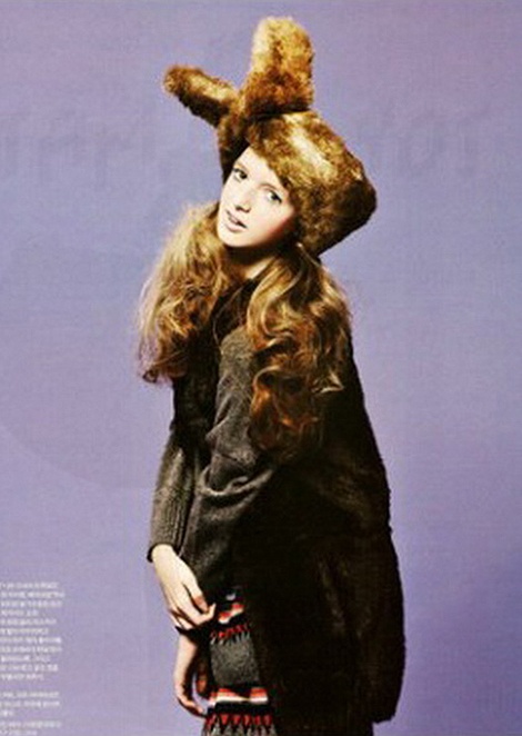 Lera Loginova for Elle Girl / Seoul