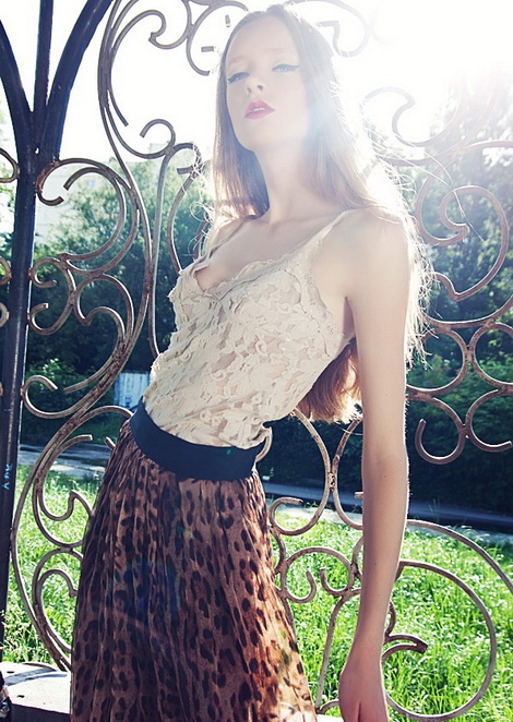 Nastya Sutupova by Kate Bulochka