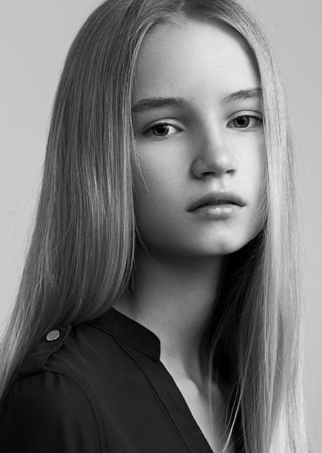 NEW FACE – Natasha Kurdukova