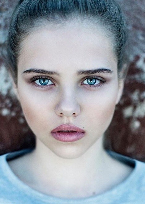 Sasha Smal by Anna Vasilevskaya