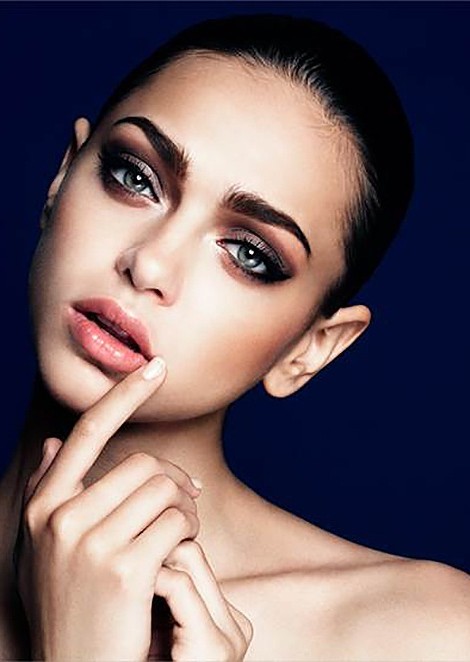 Zhenya Katava by Tomohisa Kinoshita
