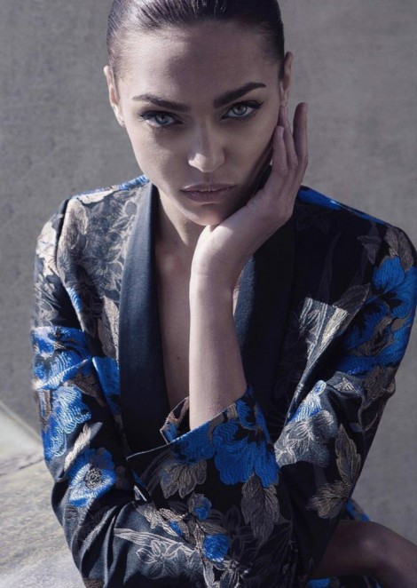 Zhenya Katava by Leonardo Corredor