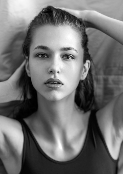 Ulyana Zezeluk new test shooting by Alena Osina