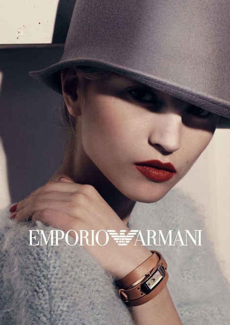Анабела Беликова в рекламной кампании аксессуаров Emporio Armani