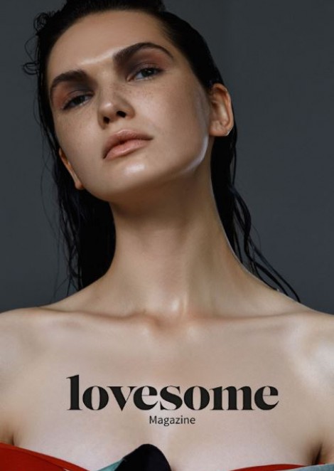 Надя Курган на страницах Lovesome Magazine