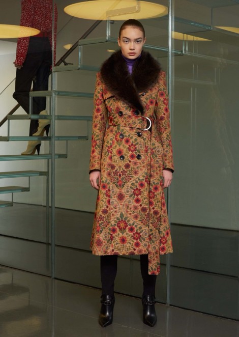 Саша Кичигина для коллекции Derek Lam / Fall Winter 2017 New York