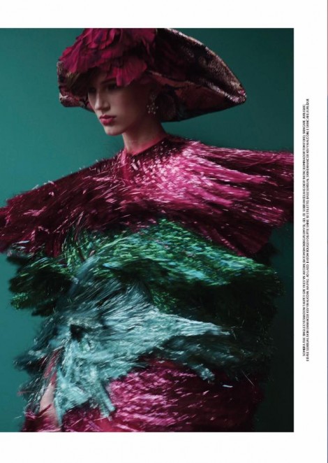 Сабина Лобова для журнала Harper's Bazaar Brasil