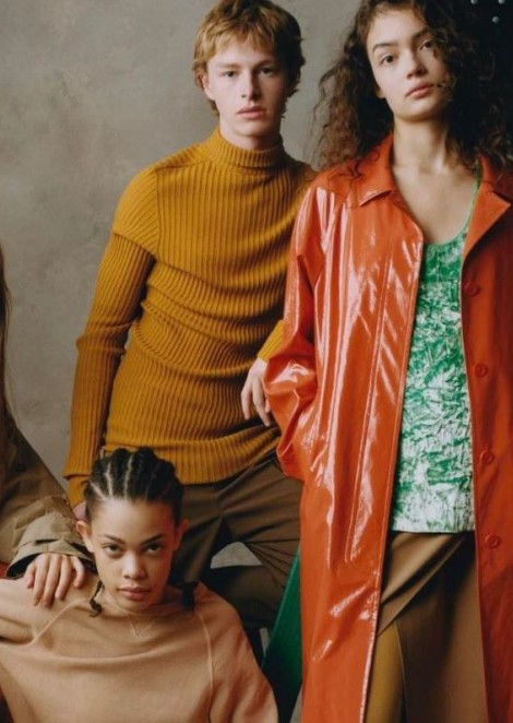 Саша Кичигина на страницах журнала Vogue Me China